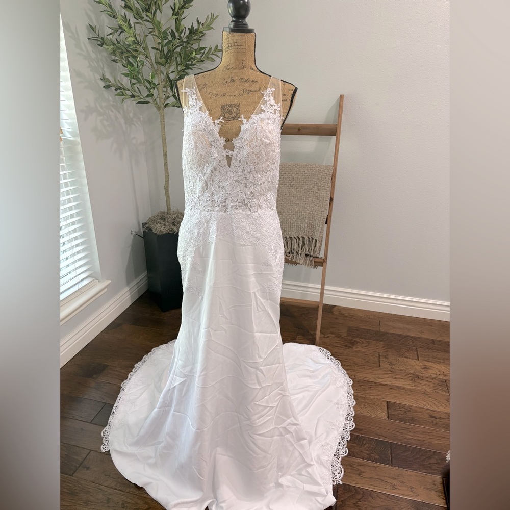 Stella Your Style Elegant White Lace Wedding Dress